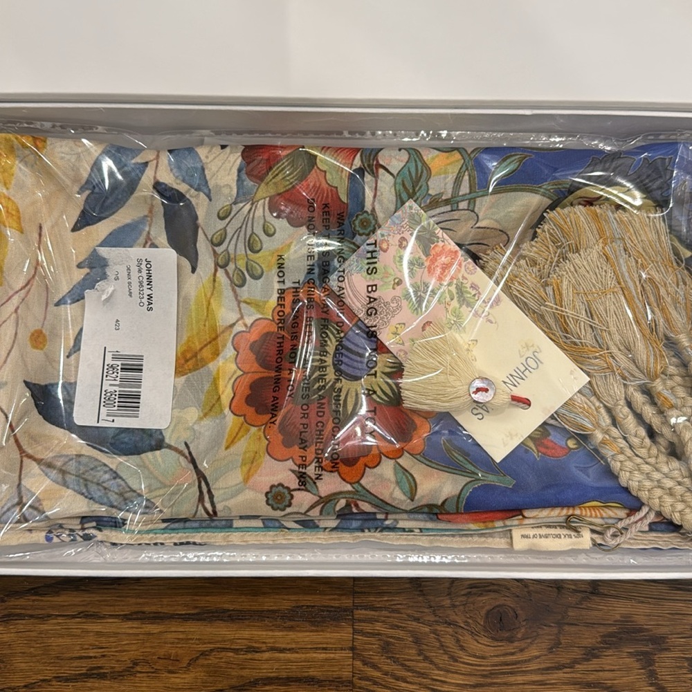 Johnny Was Phoenix Scarf NIB - Picture 2 of 4